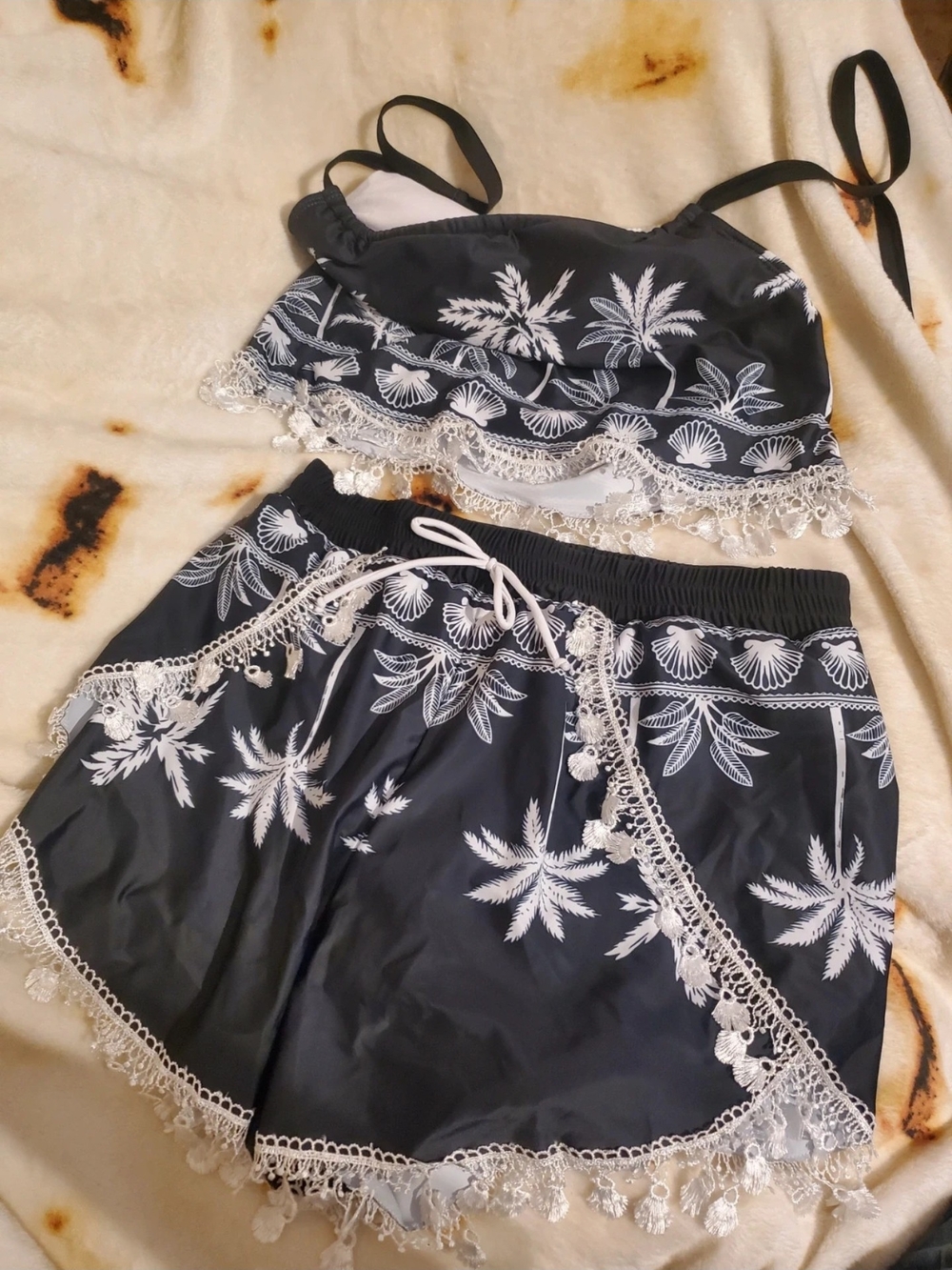Shein CURVE Black and White Tropical Lace-Trim Bikini Set